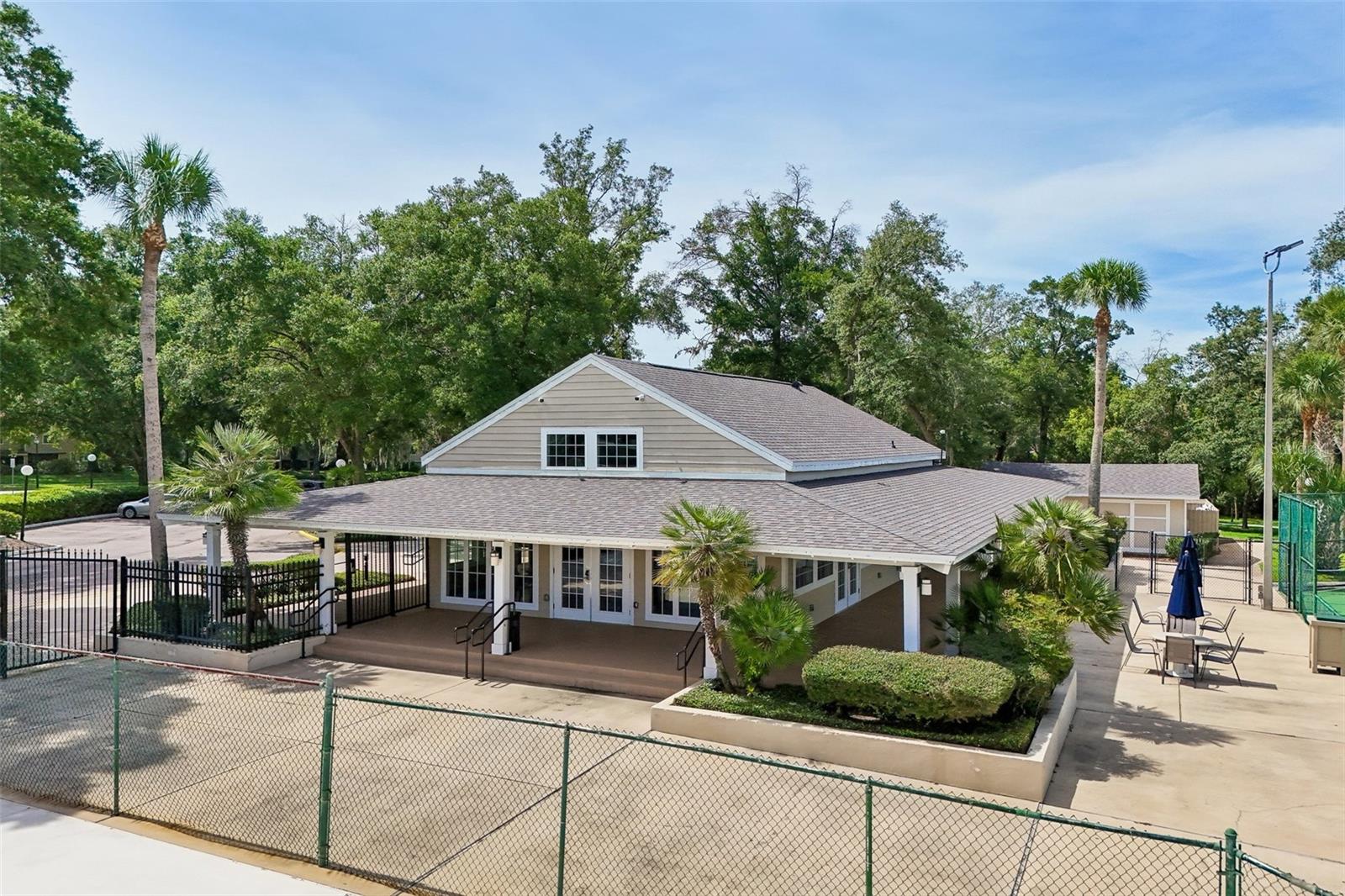 WOODLAND TERRACE AT COUNTRY CREEK - Residential