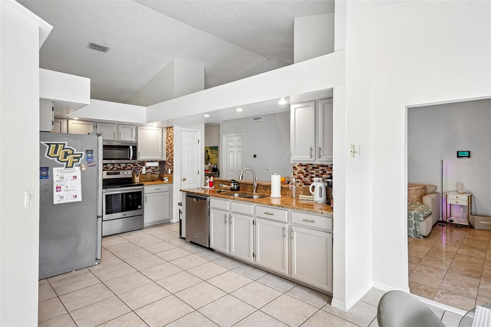 WOODLAND TERRACE AT COUNTRY CREEK - Residential