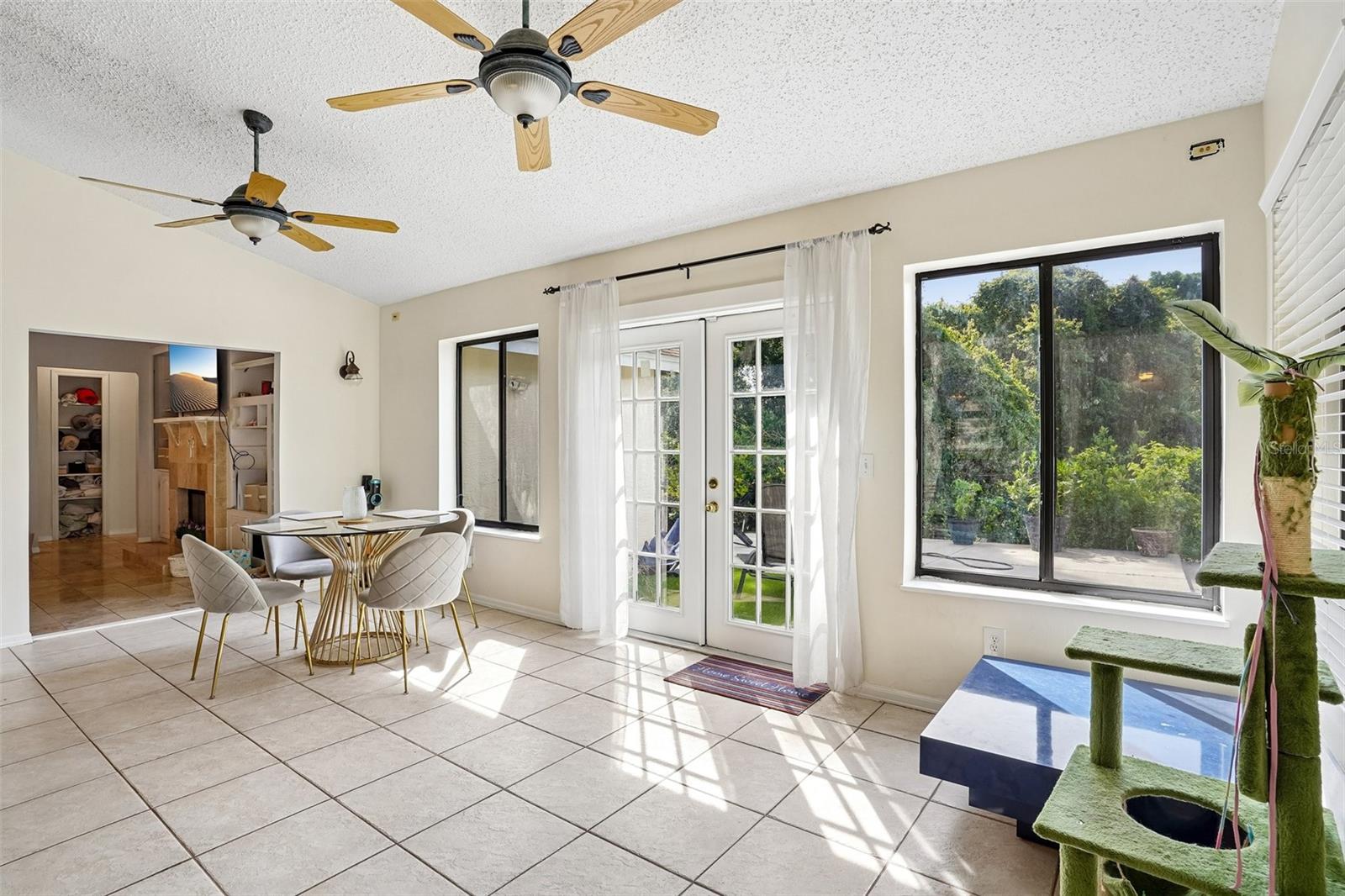 WOODLAND TERRACE AT COUNTRY CREEK - Residential