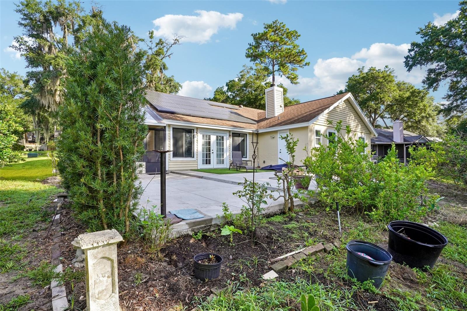 WOODLAND TERRACE AT COUNTRY CREEK - Residential