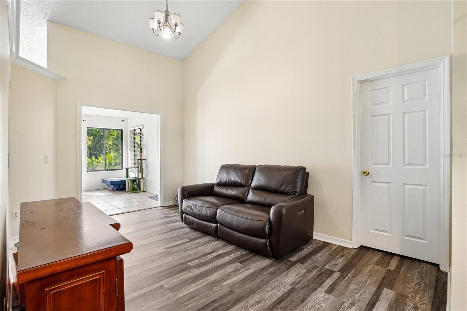 WOODLAND TERRACE AT COUNTRY CREEK - Residential