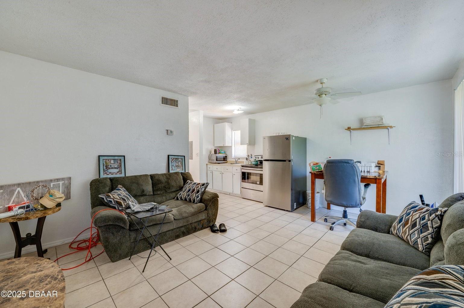 PECK BLK 28 DAYTONA - Residential Income