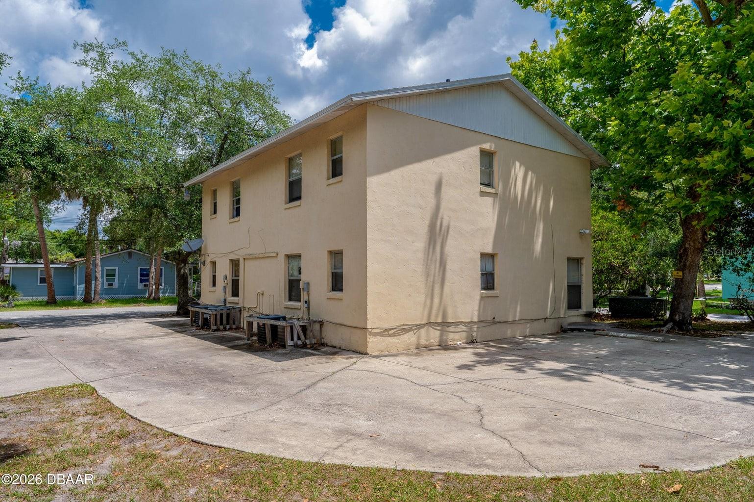 PECK BLK 28 DAYTONA - Residential Income