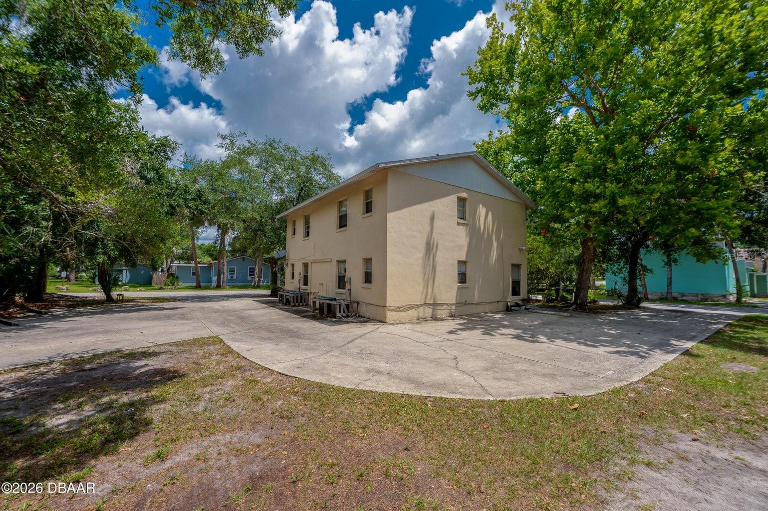 PECK BLK 28 DAYTONA - Residential Income