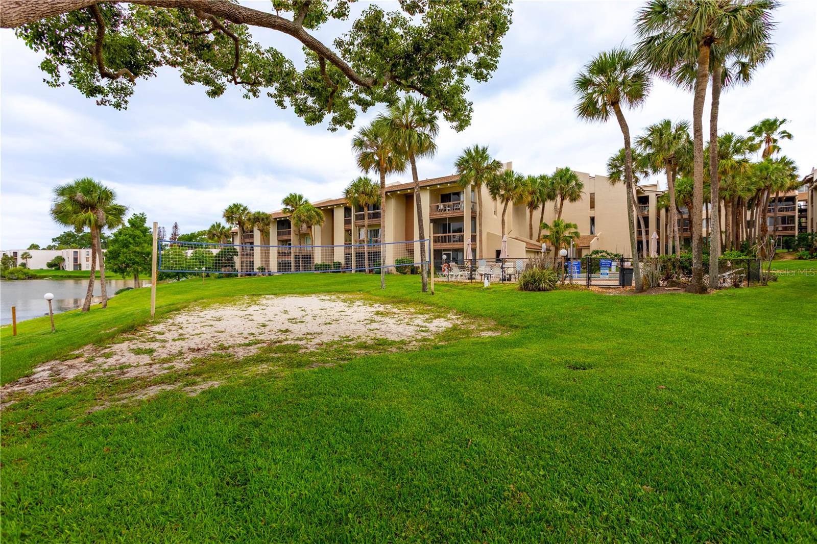 SANDY COVE - Residential