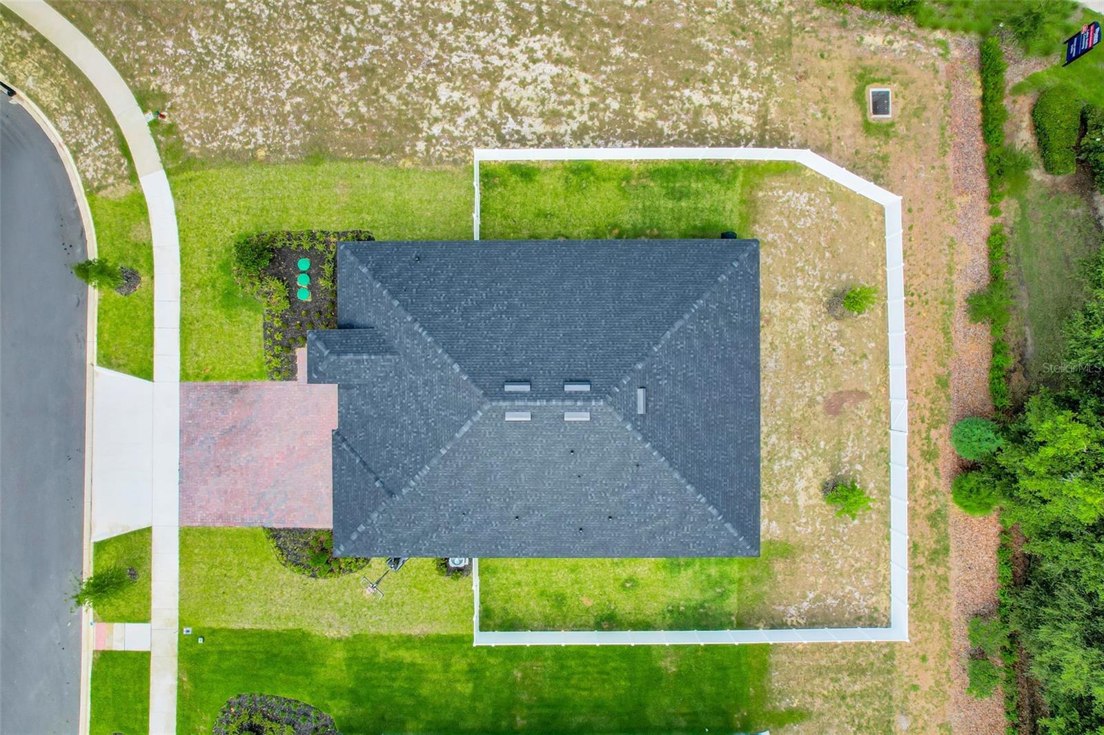LAKE NELLIE CROSSING - Residential