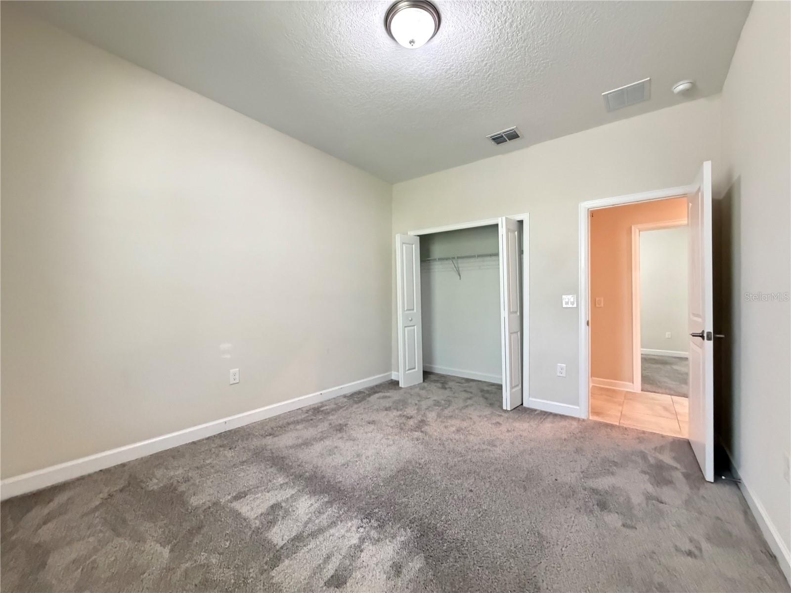 HANOVER LAKES PH 3 - Residential Lease