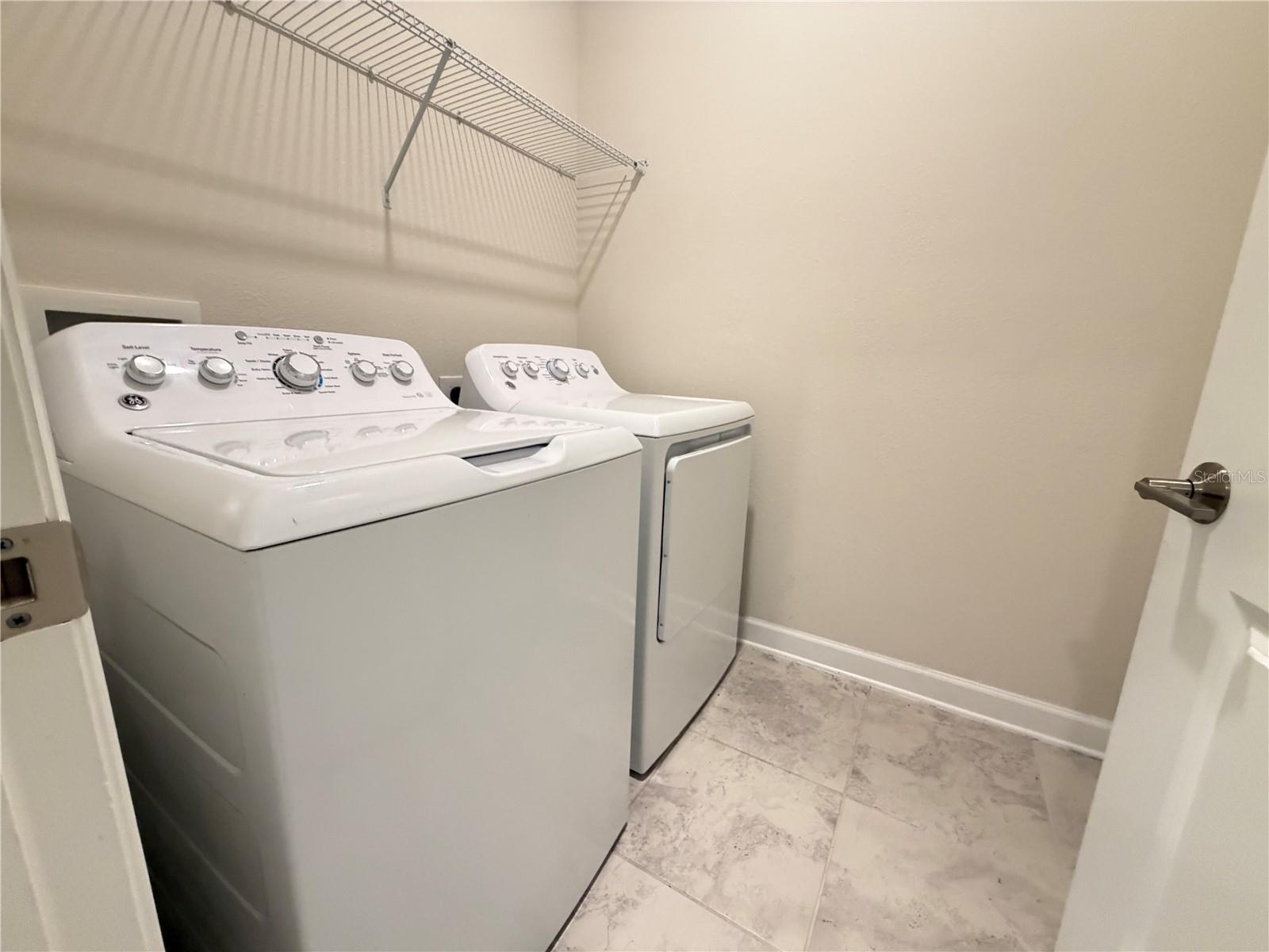 HANOVER LAKES PH 3 - Residential Lease