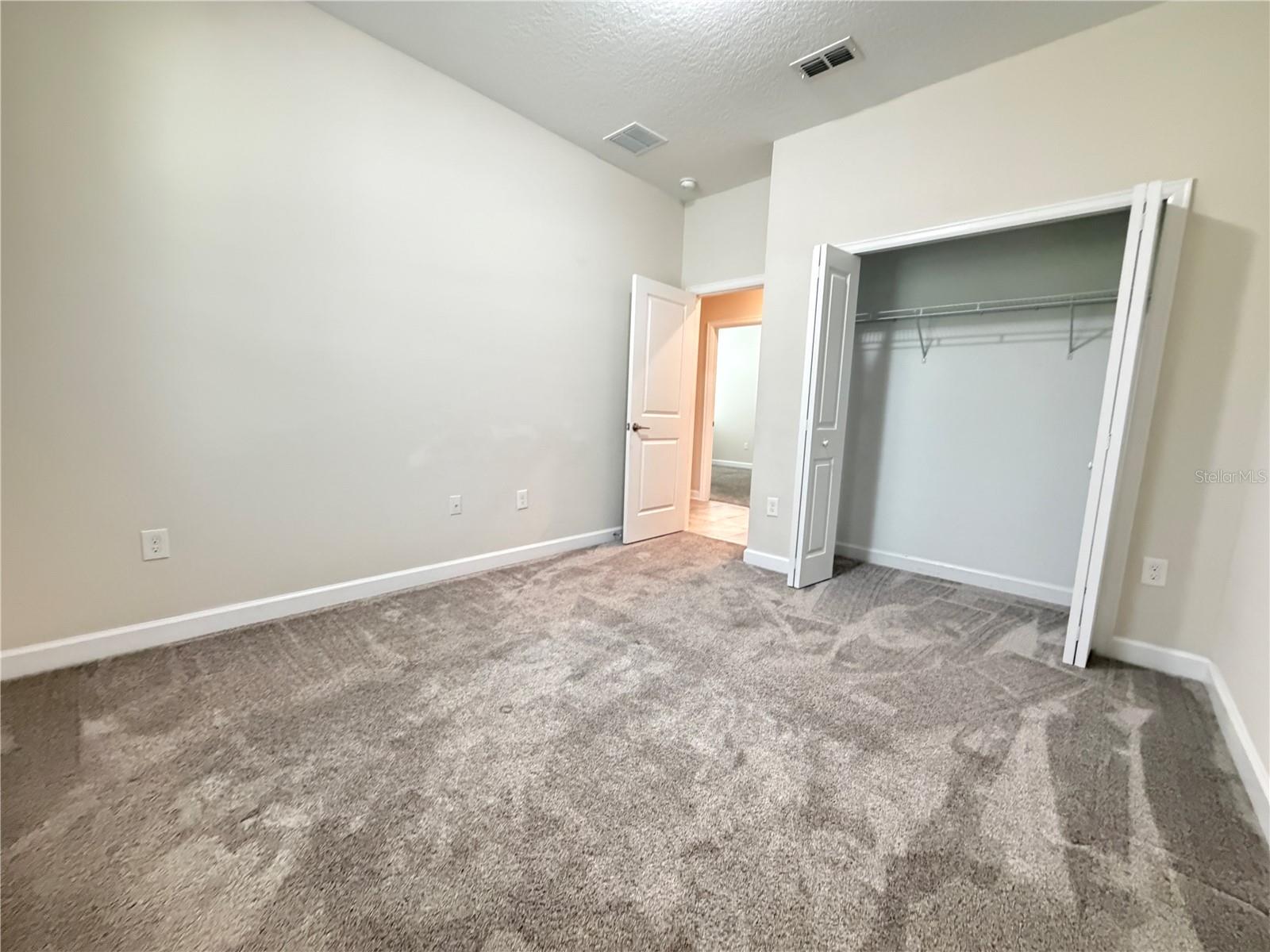HANOVER LAKES PH 3 - Residential Lease