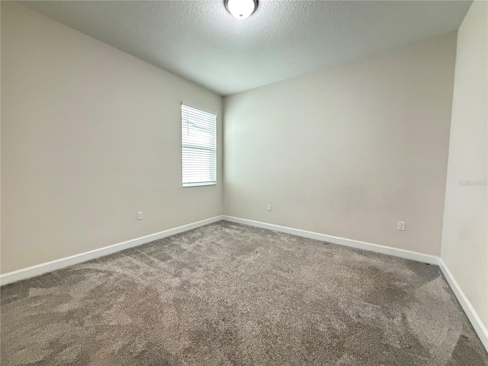 HANOVER LAKES PH 3 - Residential Lease