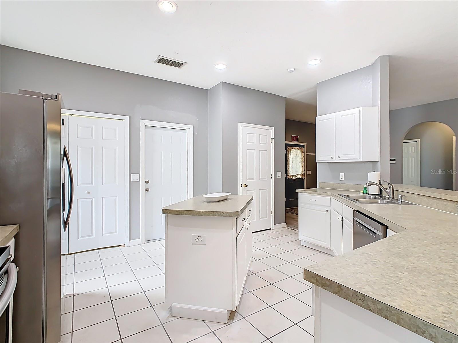 HIGH GROVE UNIT 1 SUB - Residential