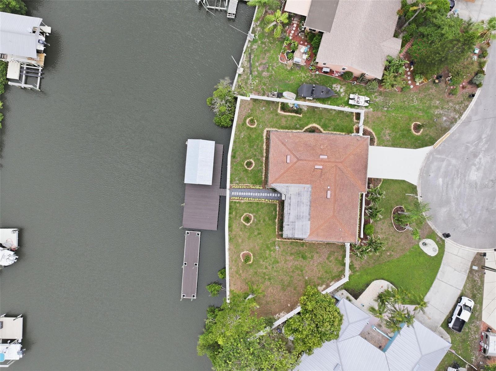 APOLLO BEACH UNIT TWO - Residential
