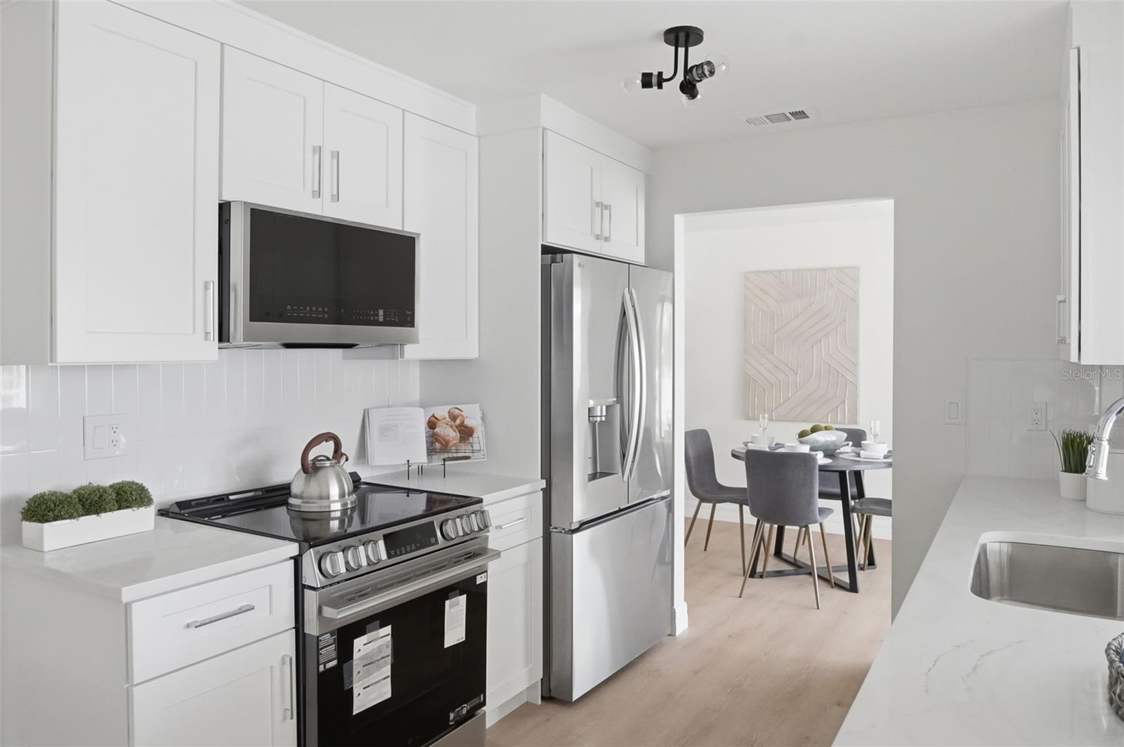 APOLLO BEACH UNIT TWO - Residential