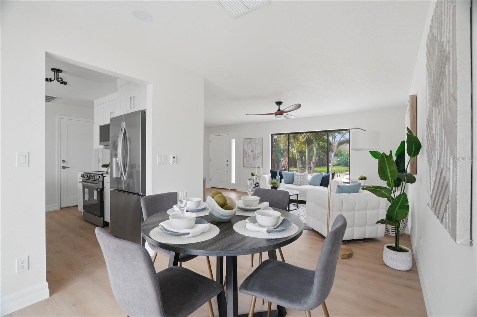 APOLLO BEACH UNIT TWO - Residential