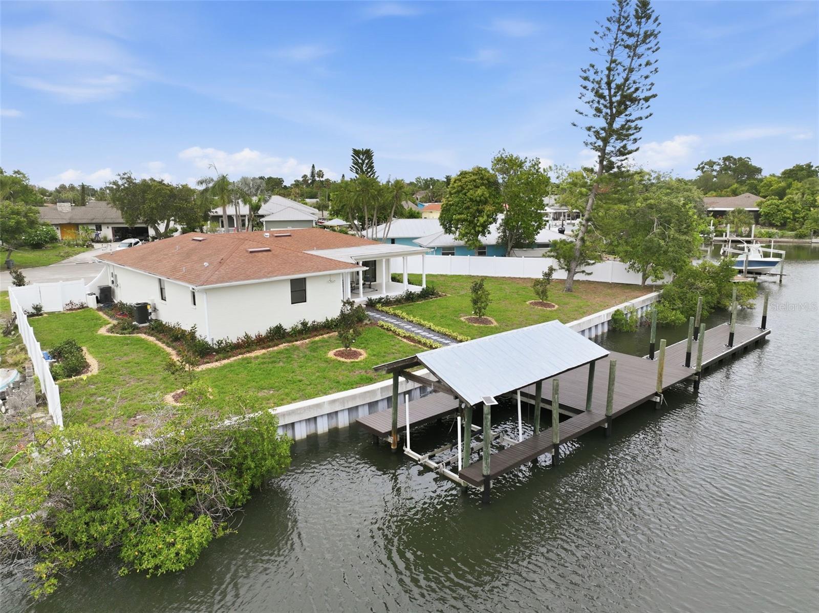 APOLLO BEACH UNIT TWO - Residential