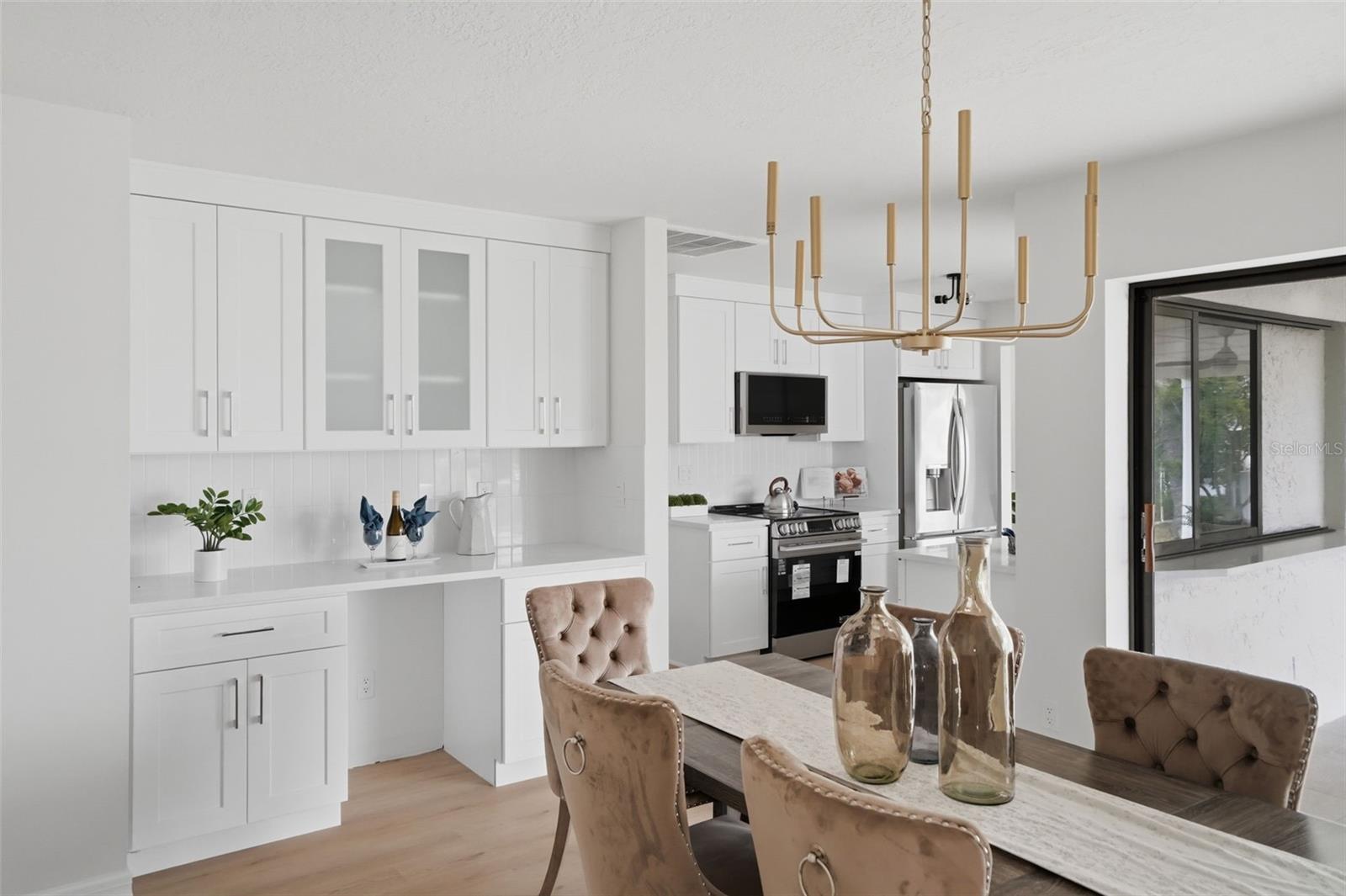 APOLLO BEACH UNIT TWO - Residential
