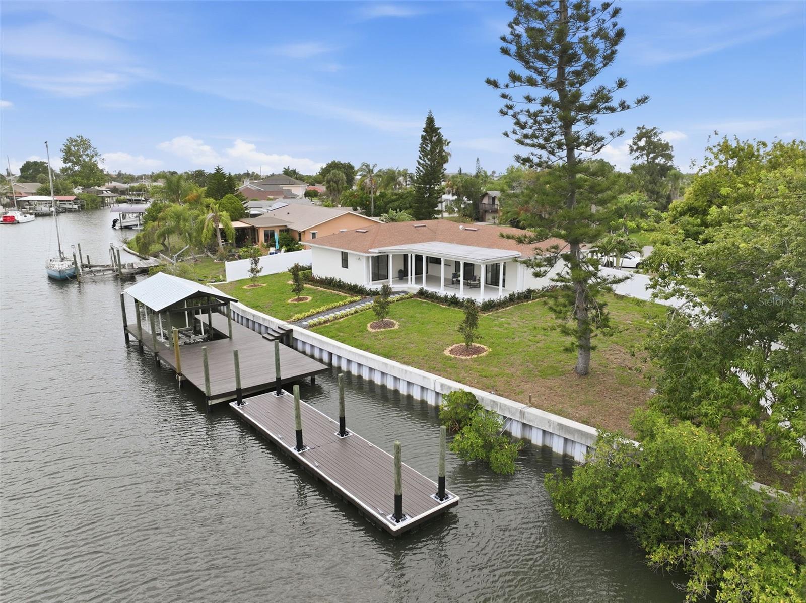 APOLLO BEACH UNIT TWO - Residential