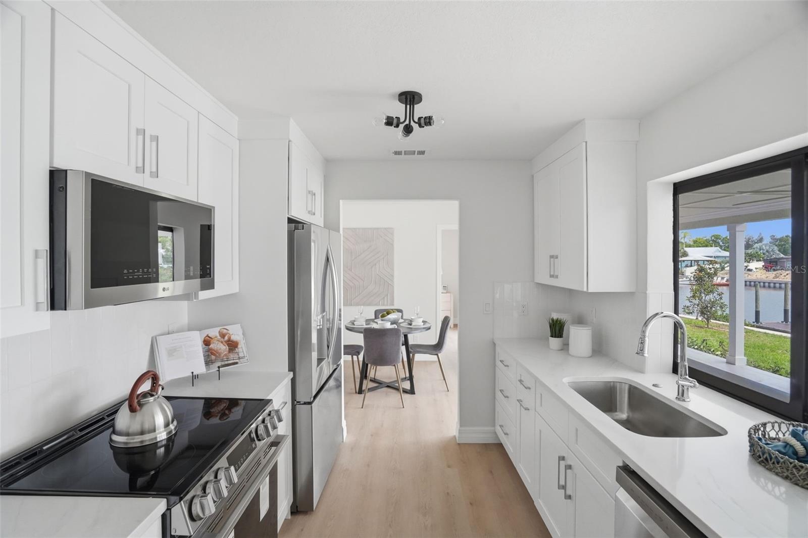 APOLLO BEACH UNIT TWO - Residential