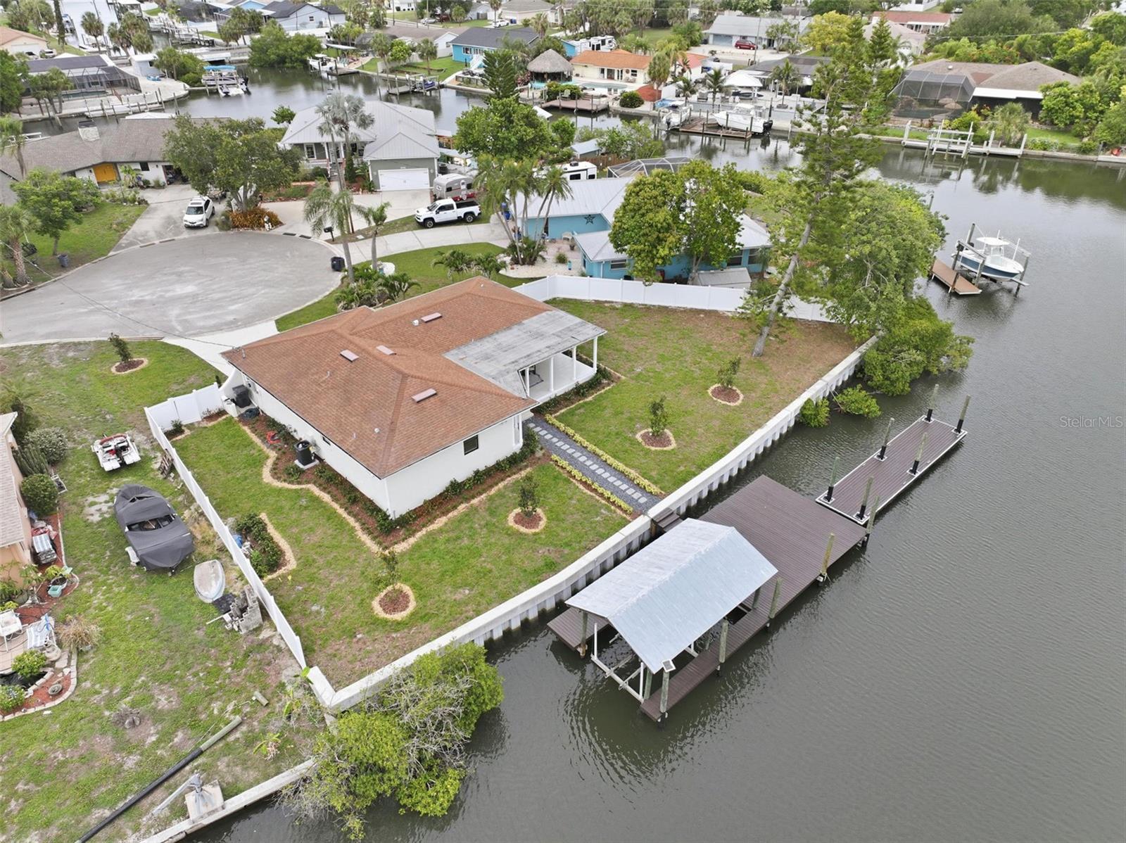 APOLLO BEACH UNIT TWO - Residential