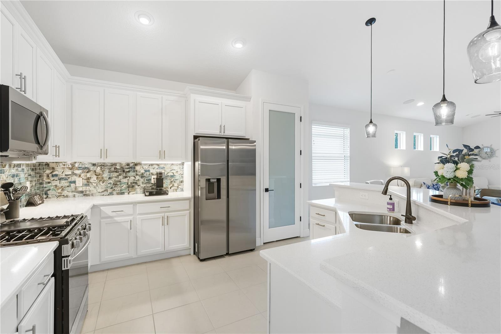 CROSS CREEK PH I SUBPH B & C - Residential