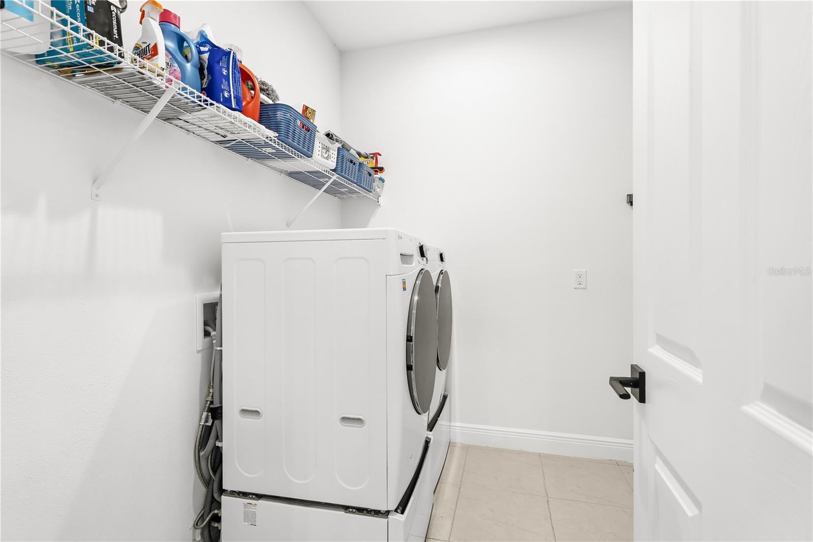 CROSS CREEK PH I SUBPH B & C - Residential