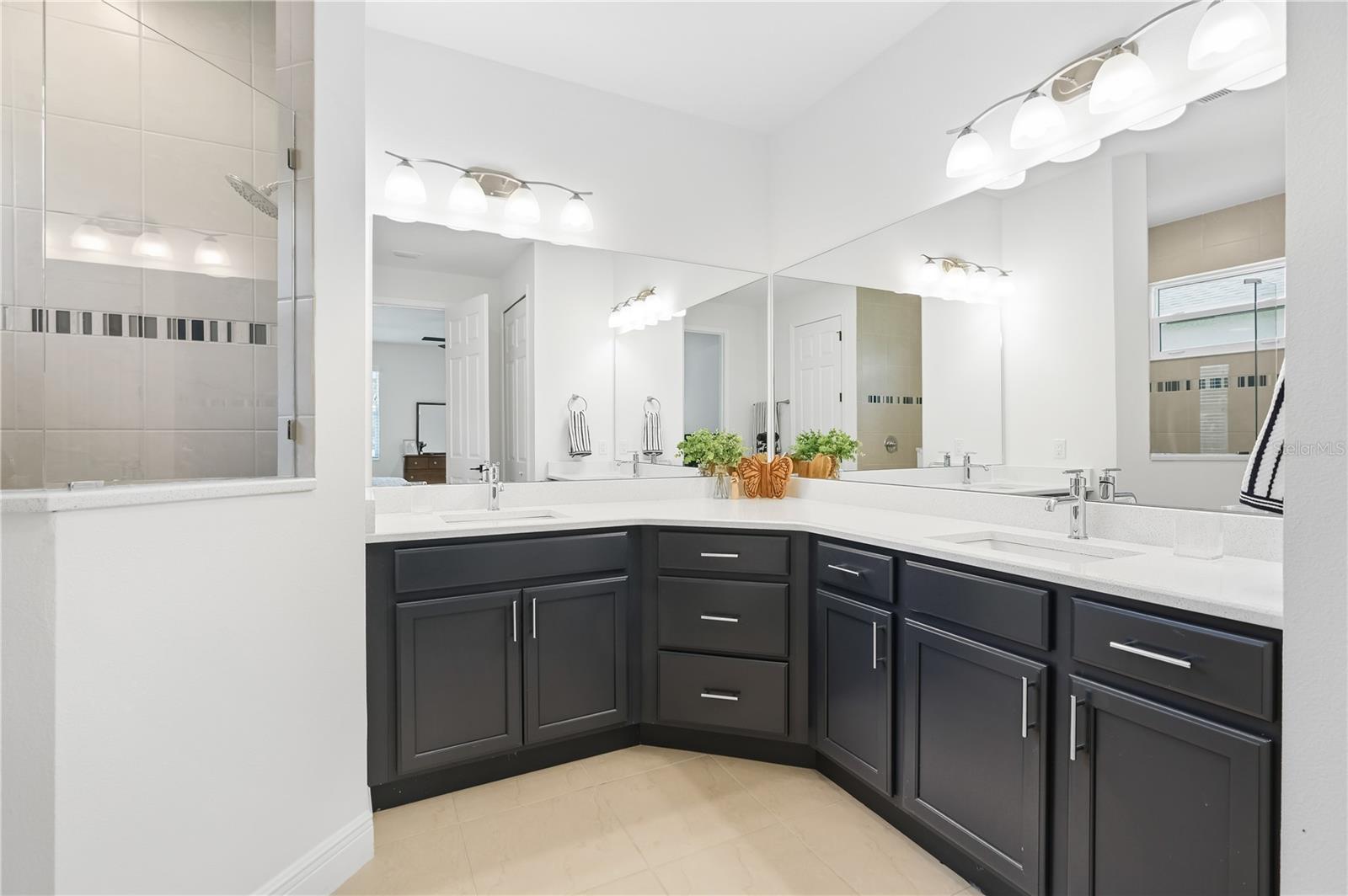 CROSS CREEK PH I SUBPH B & C - Residential