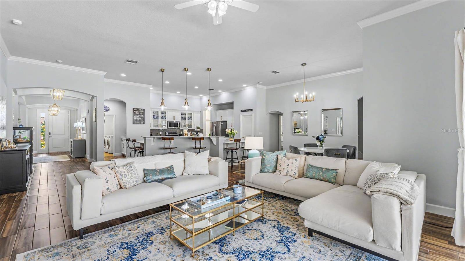 BELLALAGO PH 4K - Residential