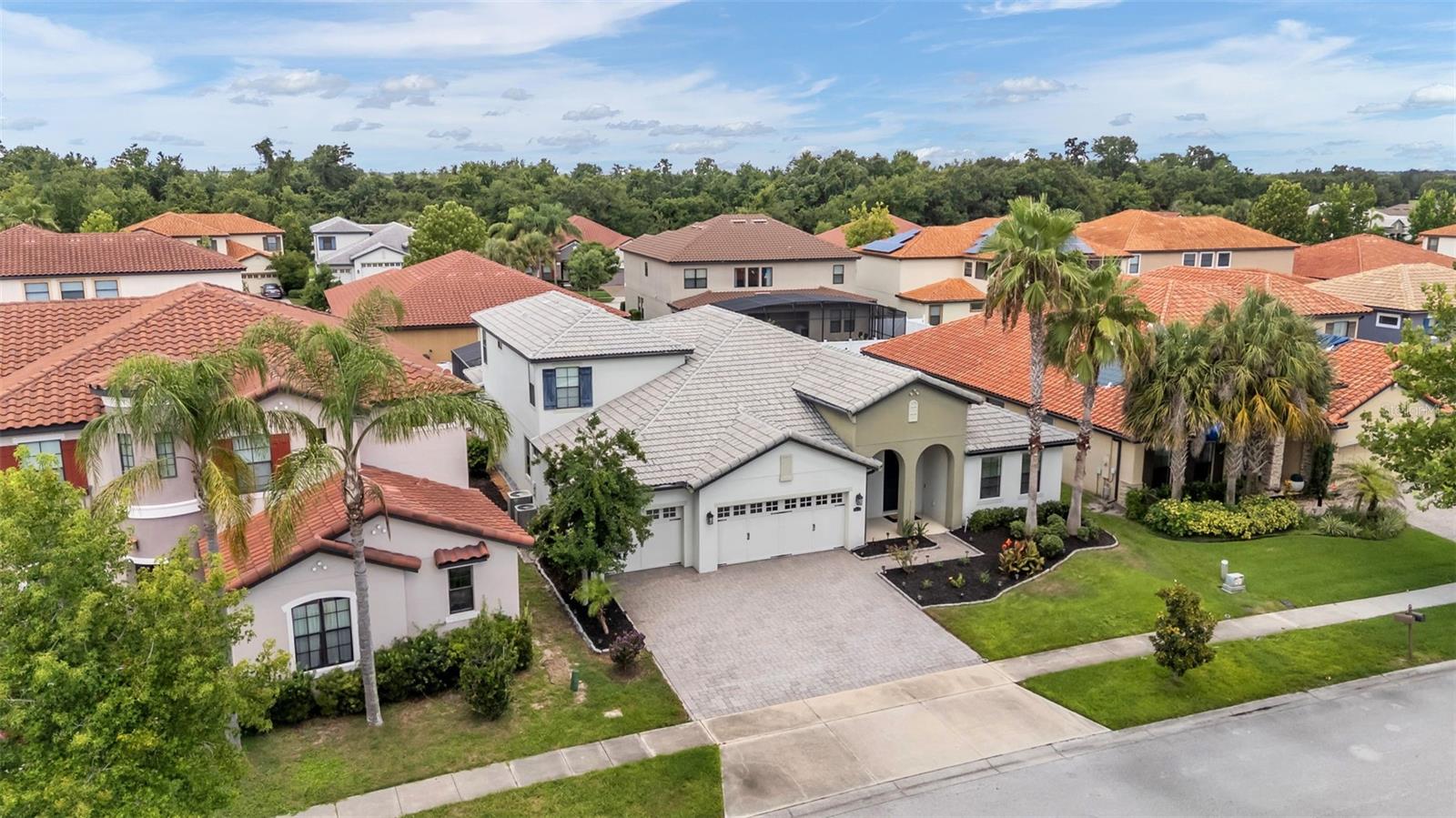 BELLALAGO PH 4K - Residential