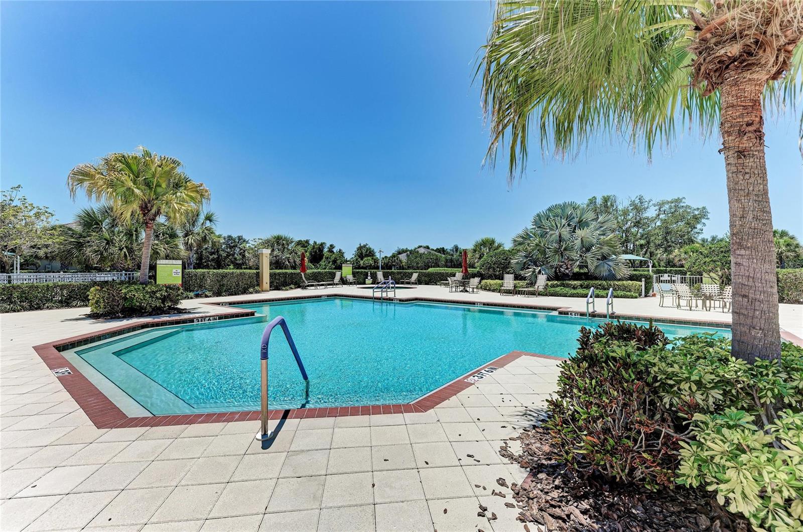 EAGLE TRACE PH I - Residential