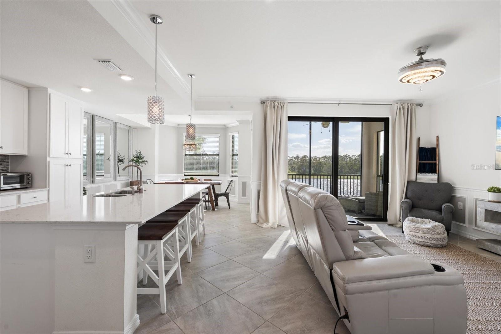 LAKEWOOD NATIONAL - Residential Lease