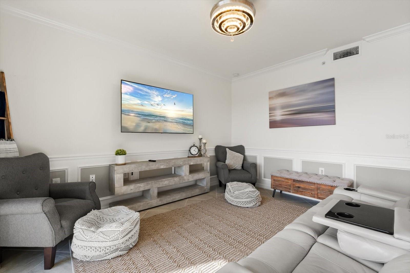 LAKEWOOD NATIONAL - Residential Lease