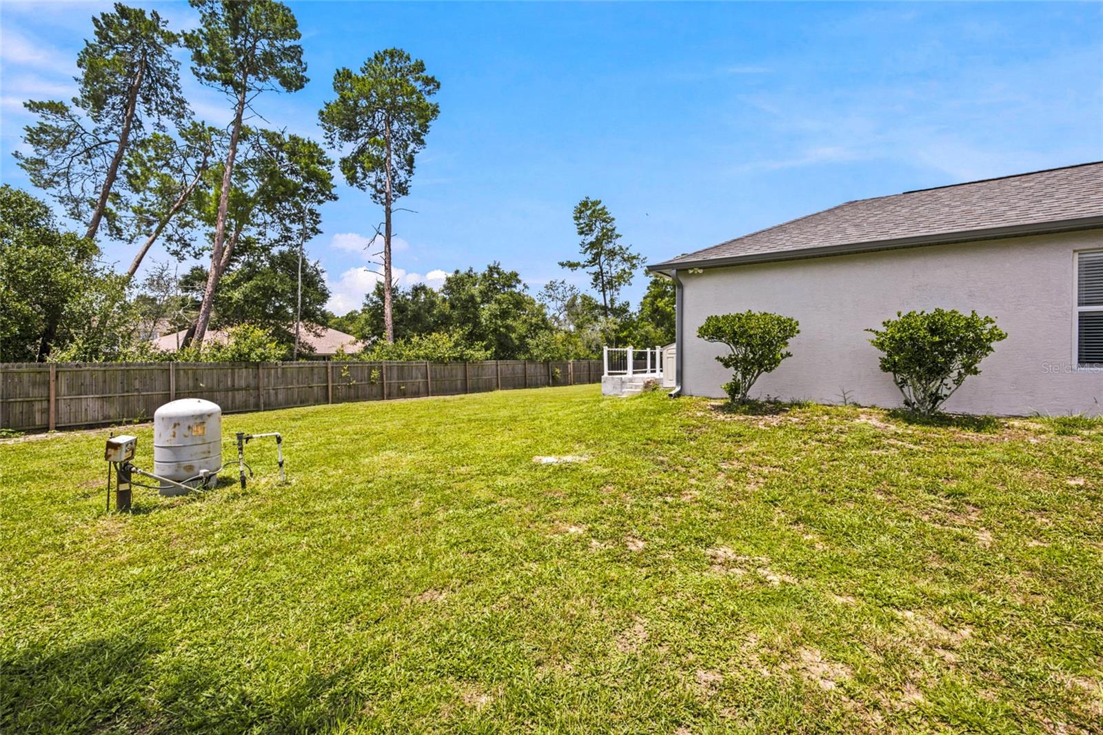 OCALA WATERWAY ESTATE - Residential