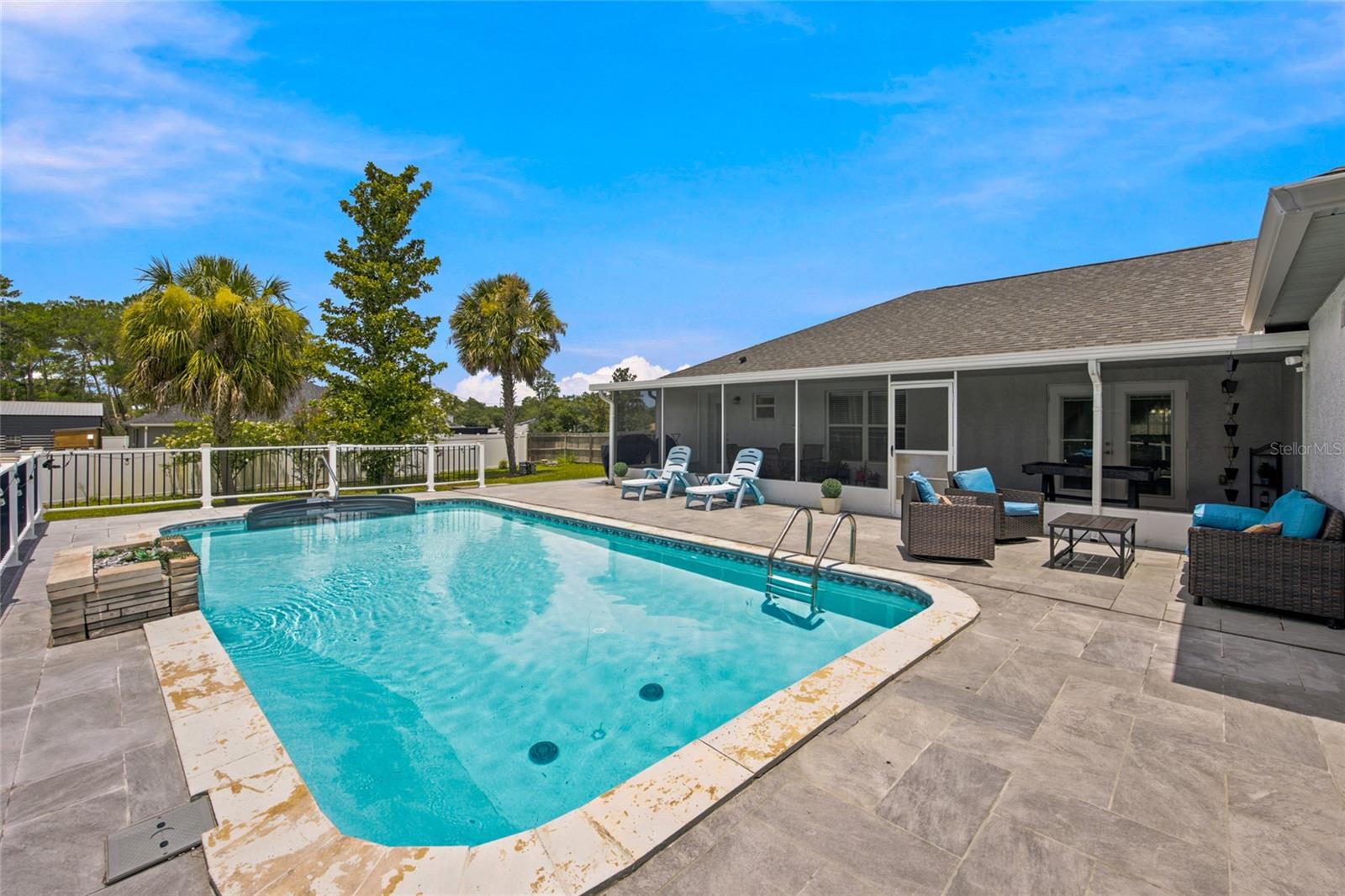OCALA WATERWAY ESTATE - Residential