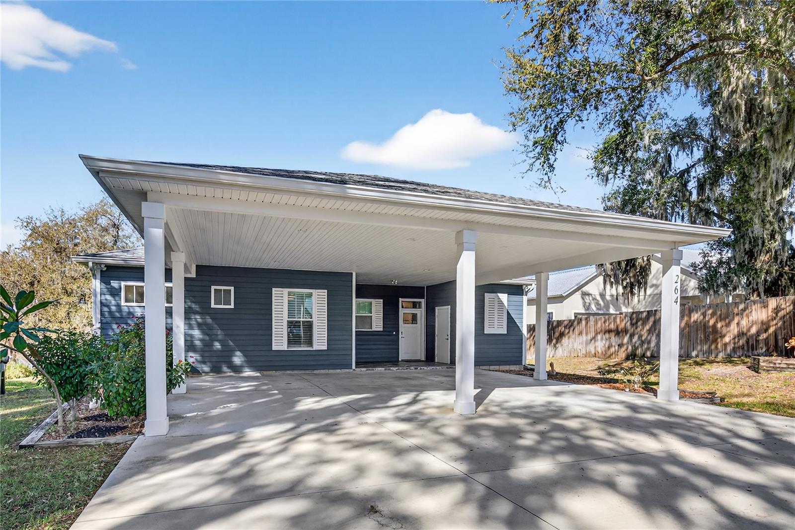 UMATILLA MITCHENORS ADD - Residential