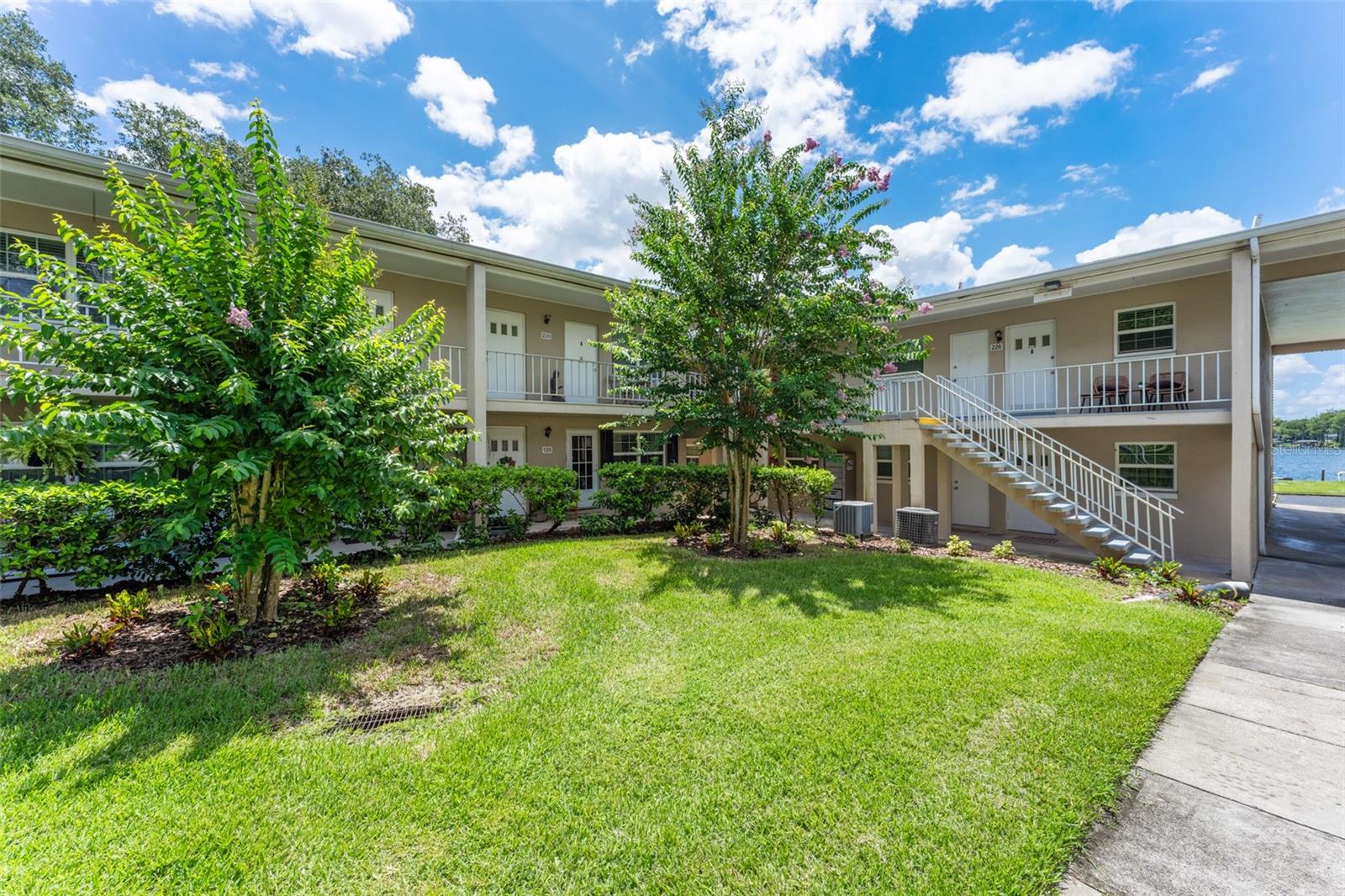 LAKESIDE MANOR APTS CONDO - Residential
