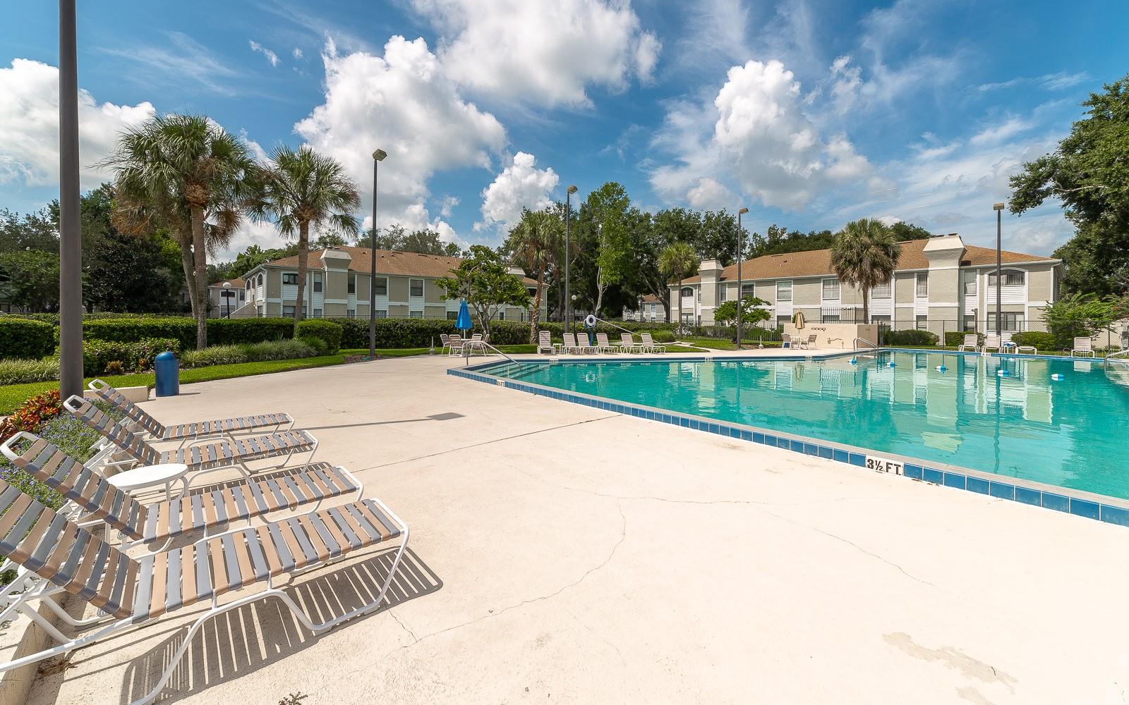 WIMBLEDON PARK CONDO 01 - Residential Lease