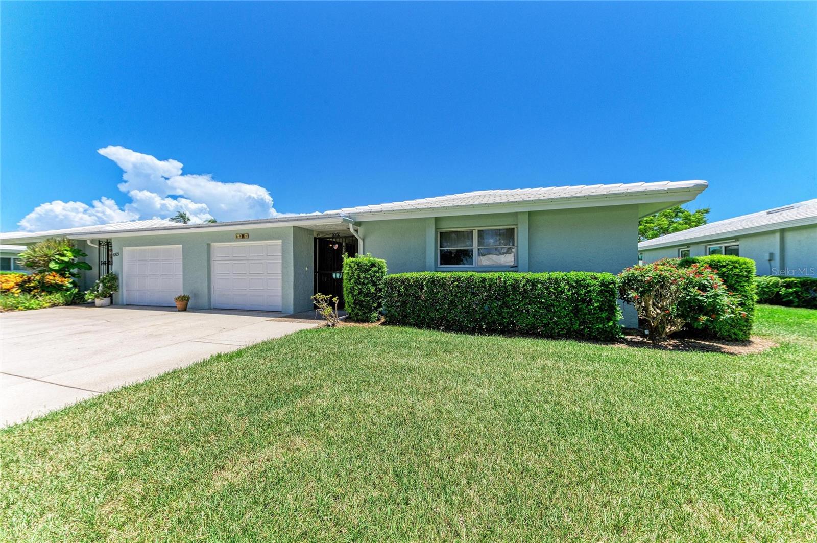 VILLAGE GREEN OF BRADENTON SEC 5 - Residential