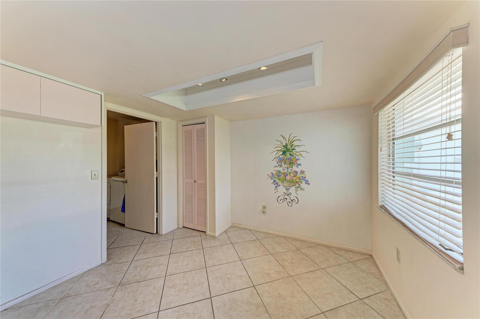 VILLAGE GREEN OF BRADENTON SEC 5 - Residential