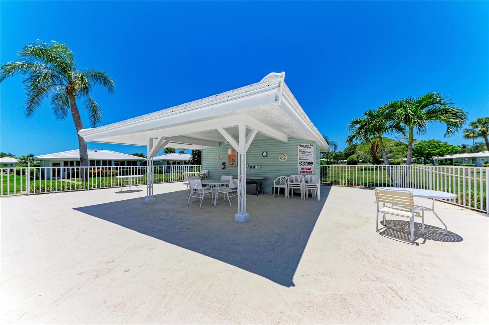 VILLAGE GREEN OF BRADENTON SEC 5 - Residential