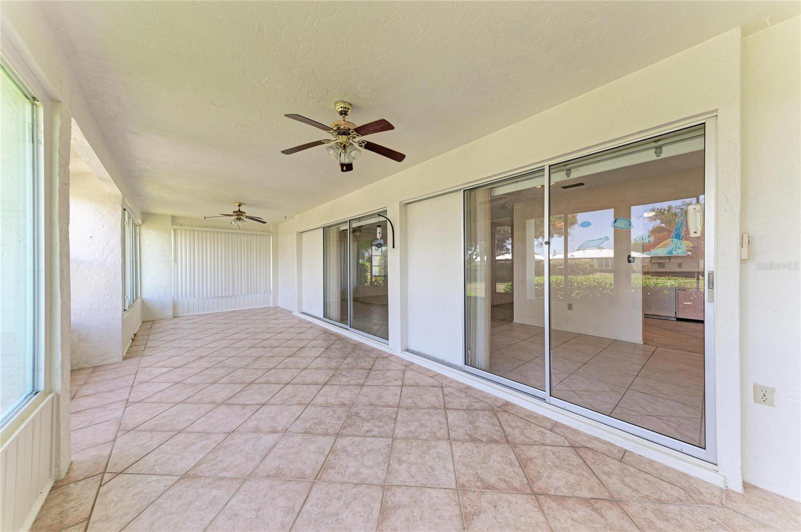 VILLAGE GREEN OF BRADENTON SEC 5 - Residential
