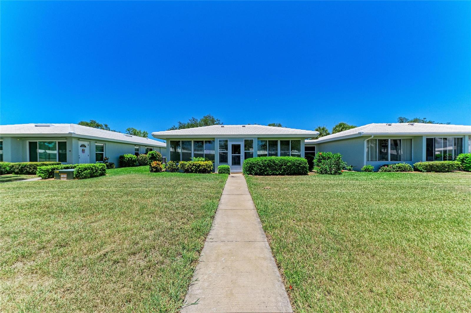 VILLAGE GREEN OF BRADENTON SEC 5 - Residential