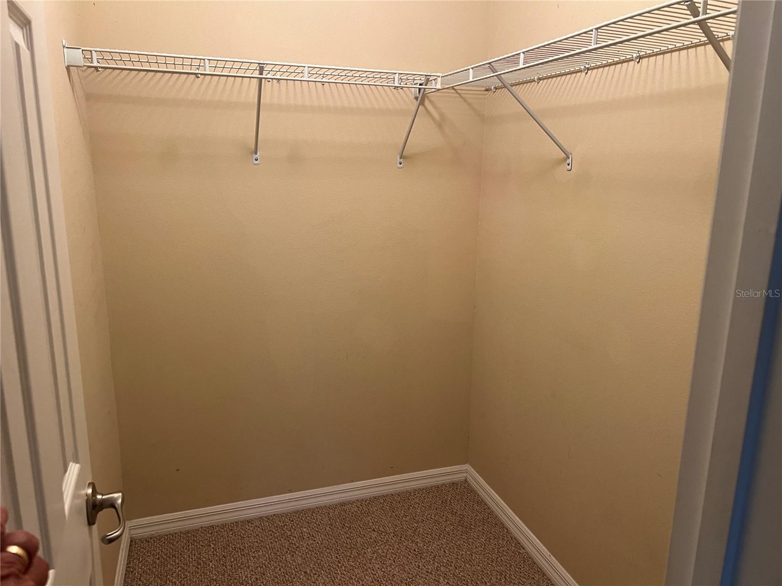CROWNTREE LAKES 02 & 03 - Residential Lease