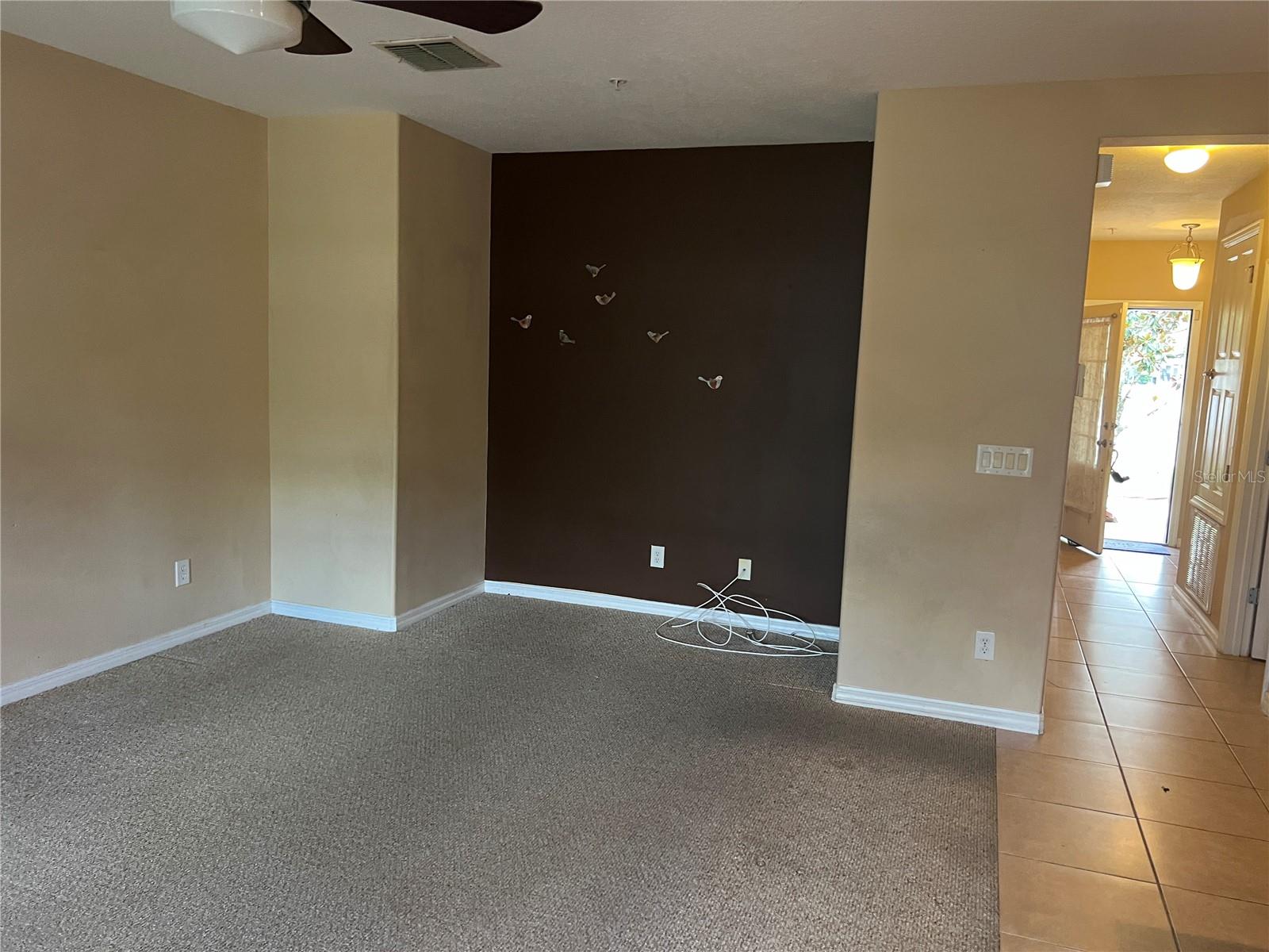 CROWNTREE LAKES 02 & 03 - Residential Lease
