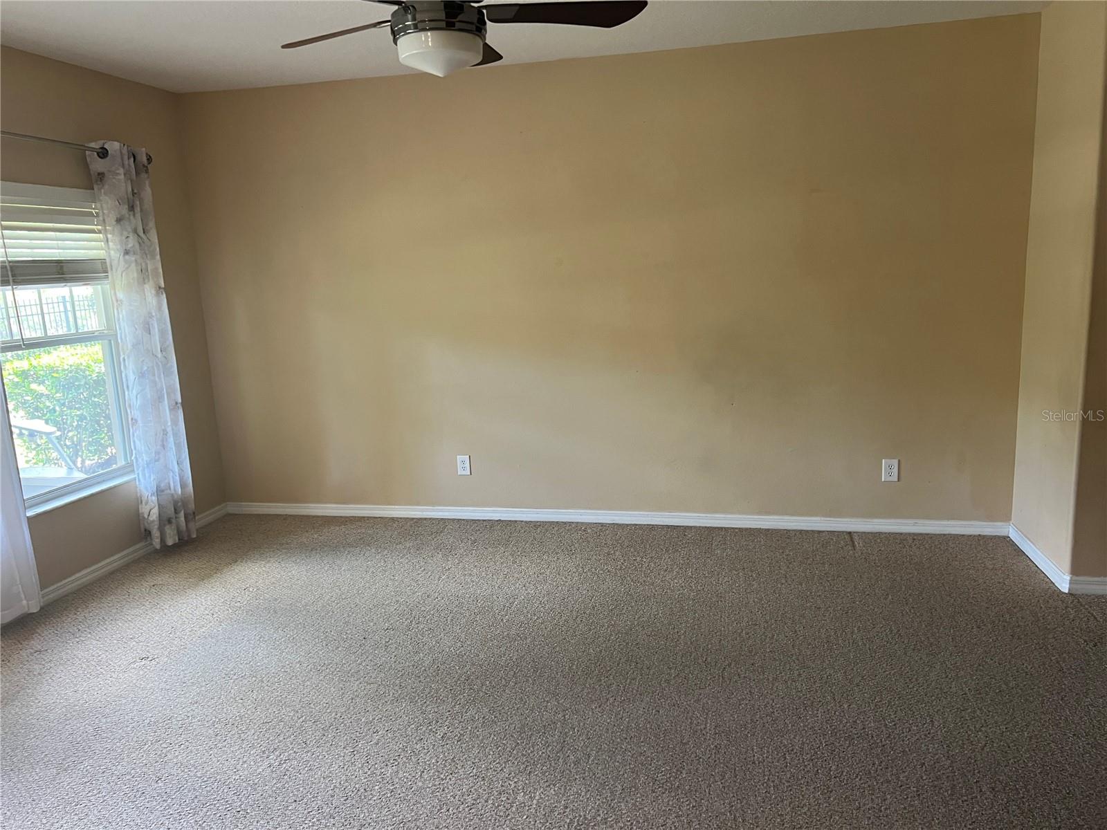 CROWNTREE LAKES 02 & 03 - Residential Lease