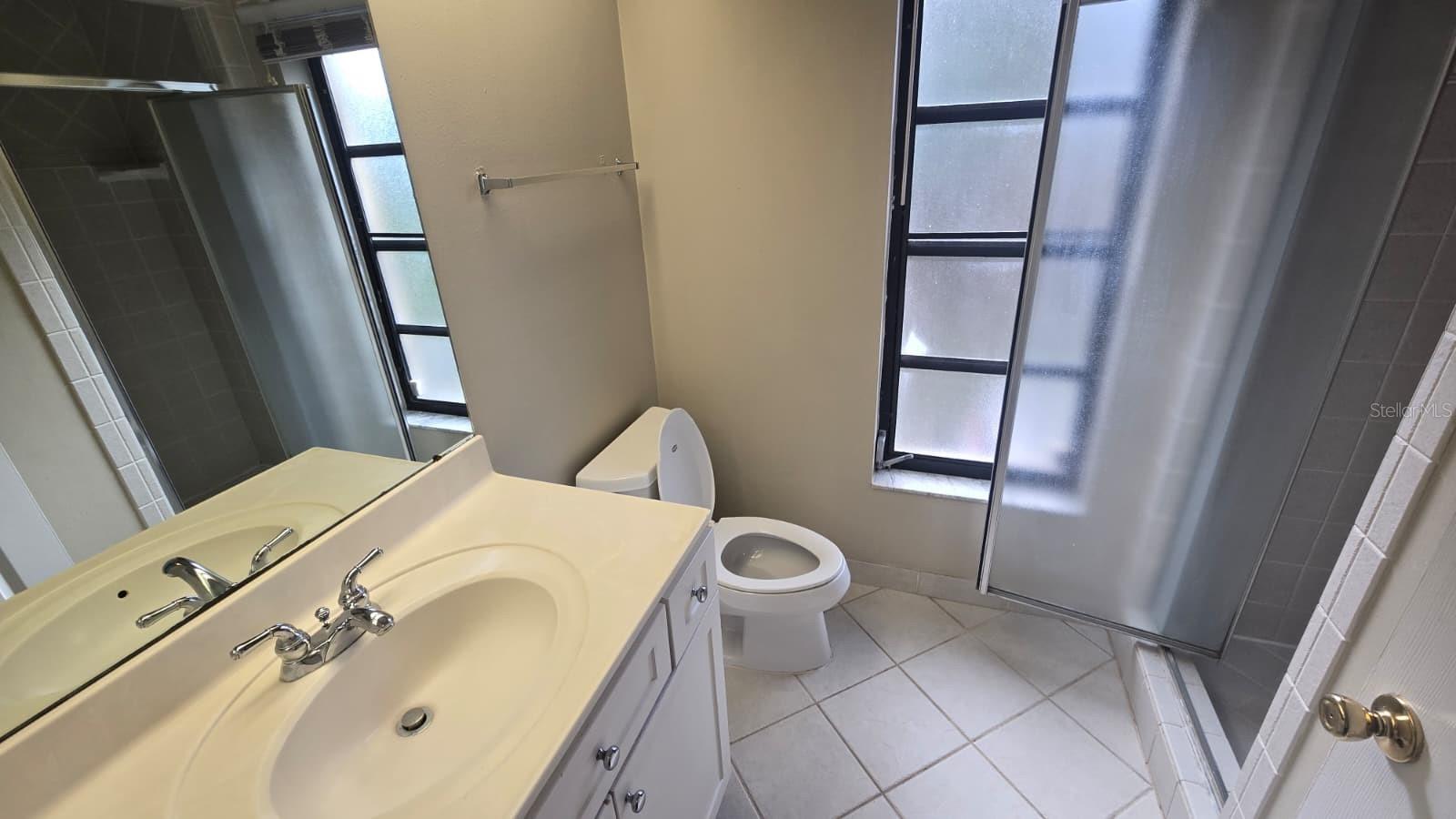 OAKRIDGE ESTATES AT RIDGEMOOR - Residential