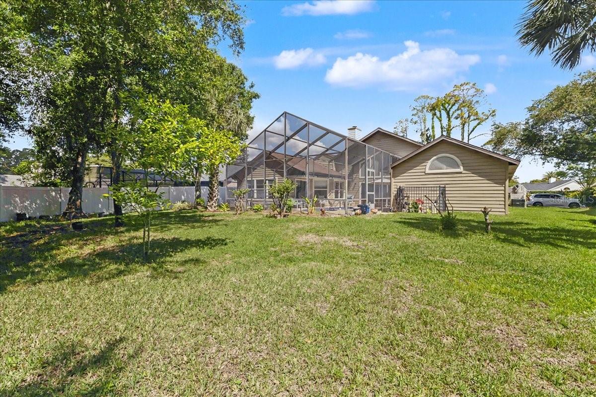 CARRIAGE CREEK AT BREAKAWAY TRAILS - Residential