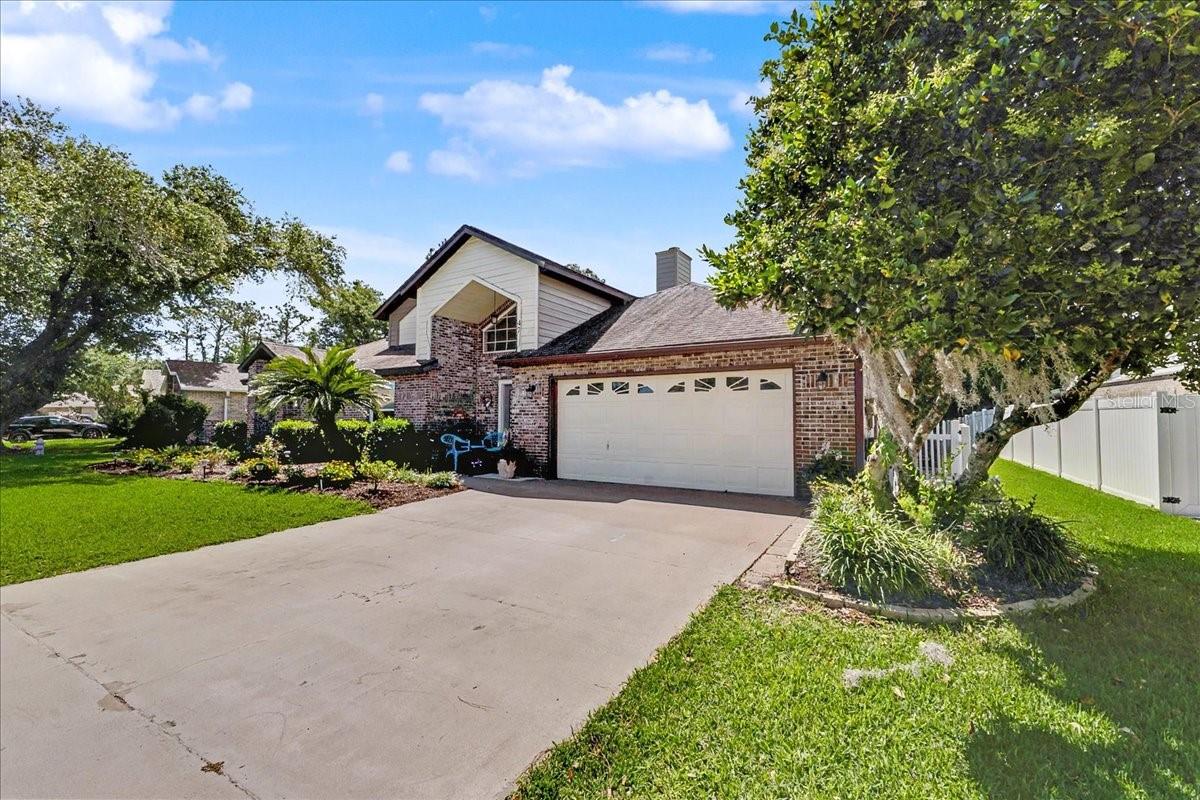 CARRIAGE CREEK AT BREAKAWAY TRAILS - Residential