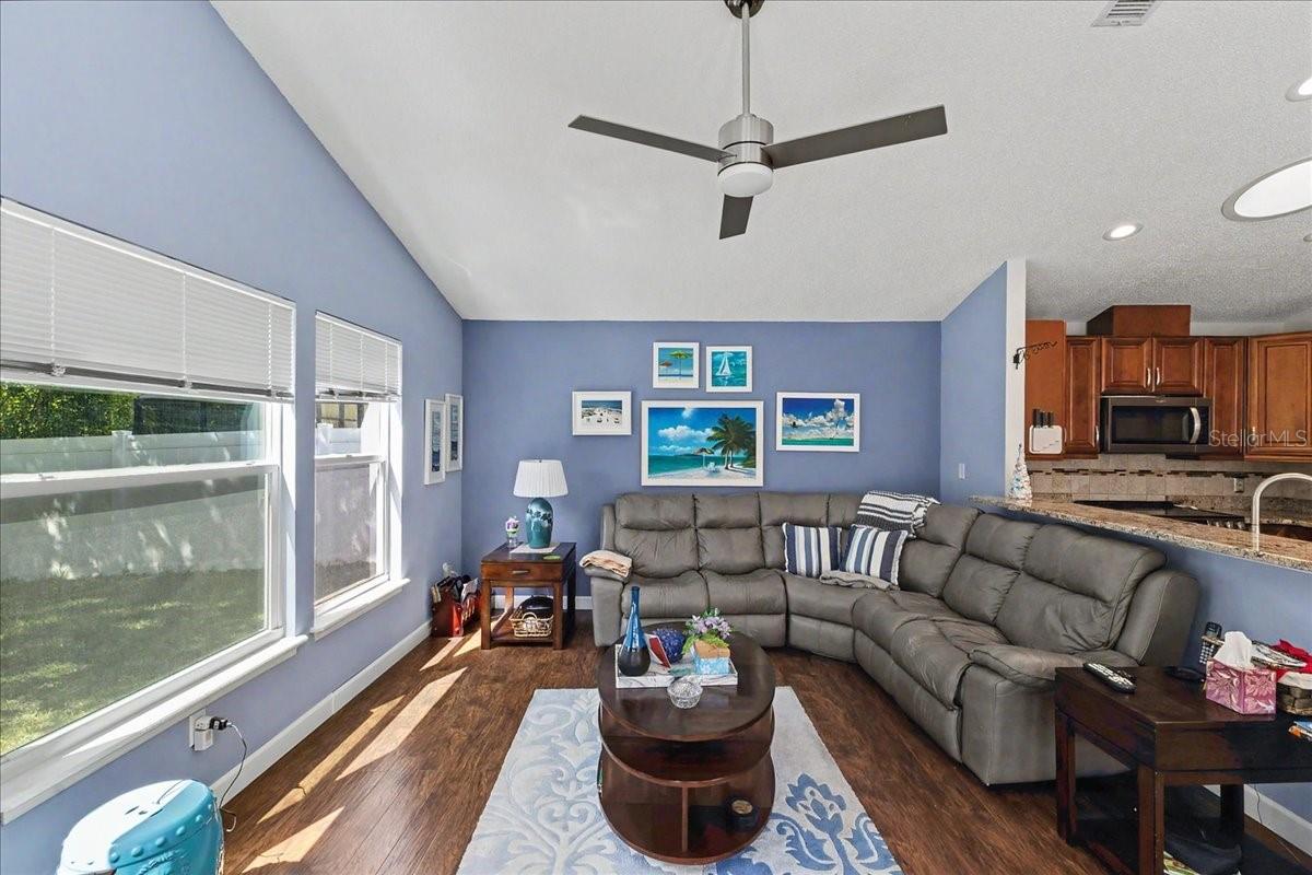 CARRIAGE CREEK AT BREAKAWAY TRAILS - Residential