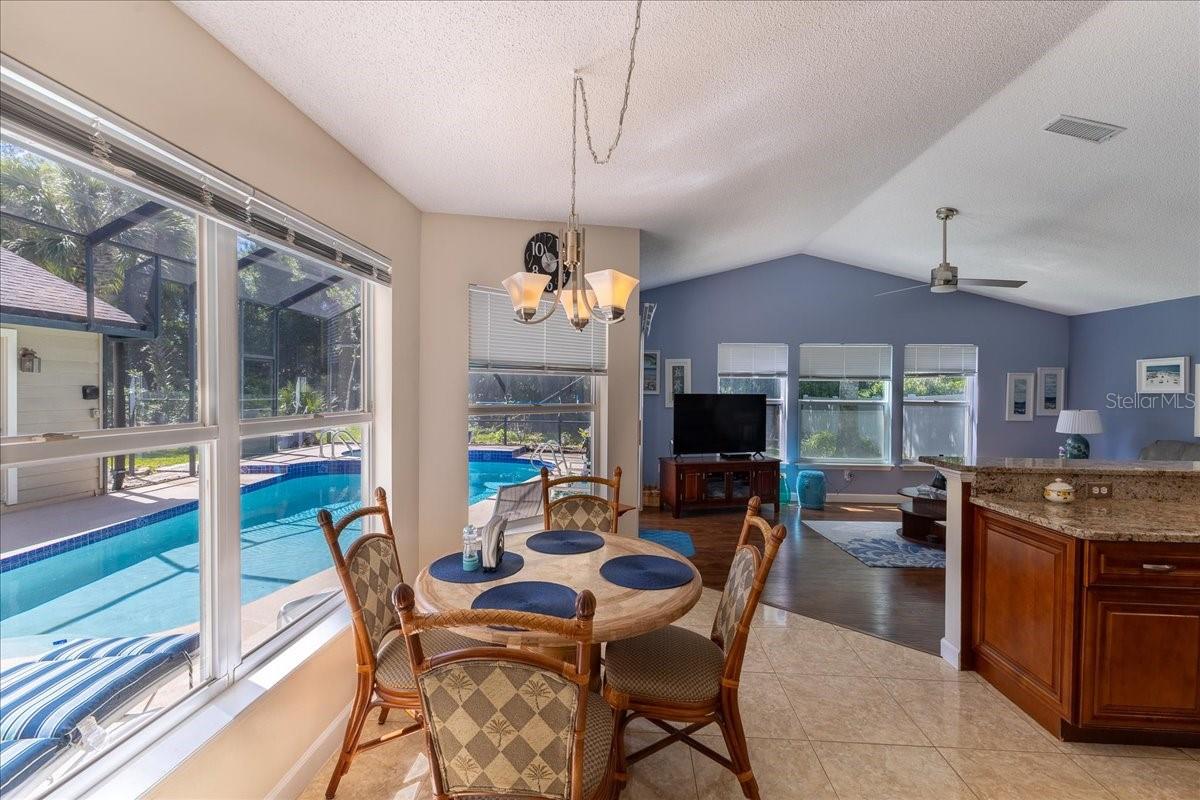 CARRIAGE CREEK AT BREAKAWAY TRAILS - Residential