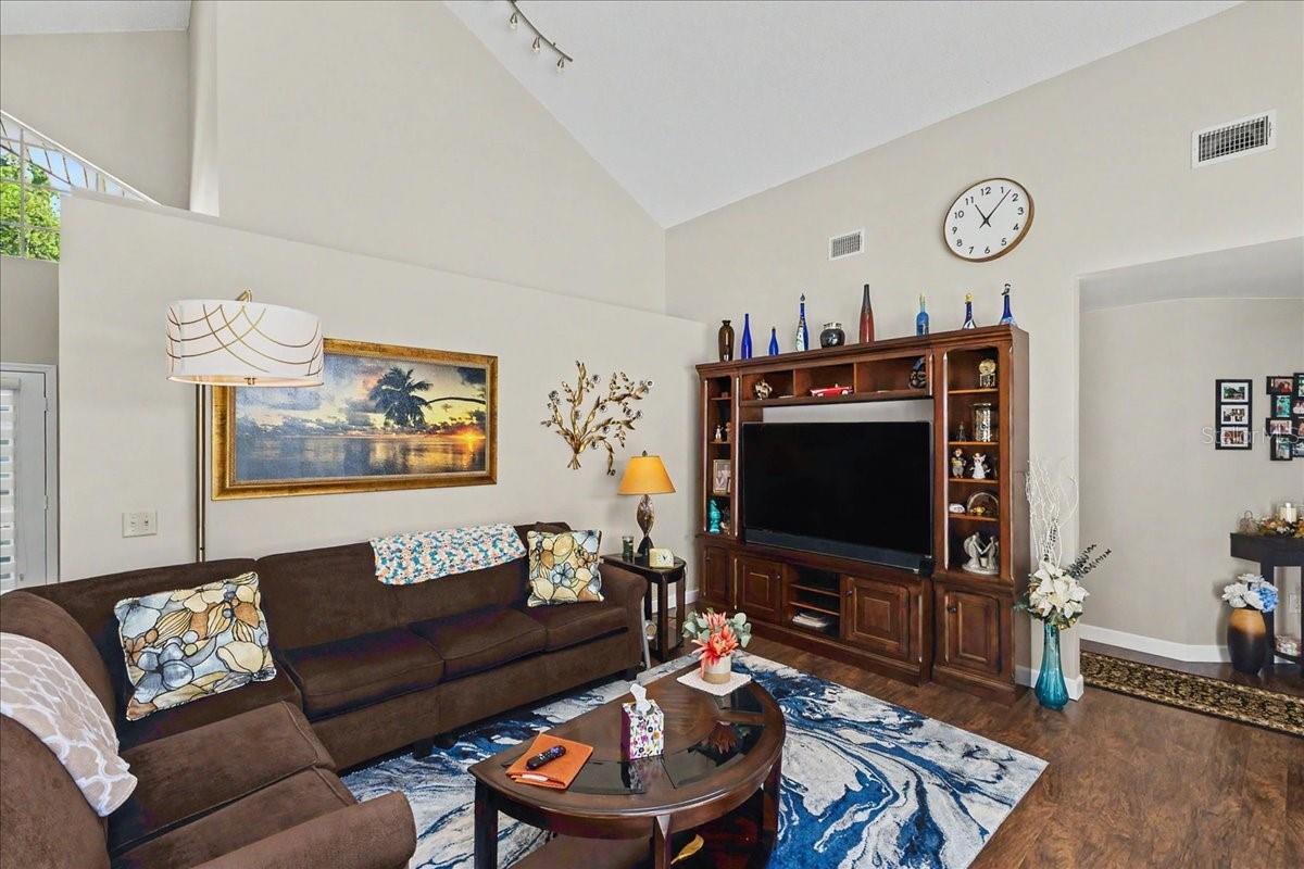 CARRIAGE CREEK AT BREAKAWAY TRAILS - Residential